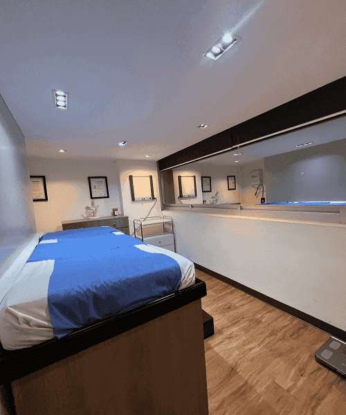 Reparación De Lesiones Condrales
                                    Artroscópica y Abierta.